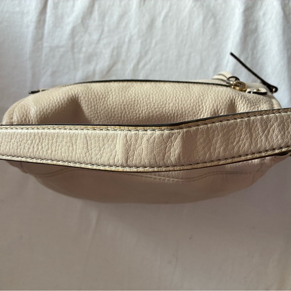 Kate Spade New York Cream Leather Cobble Hill Toddy Shoulder Bag - Picture 15 of 16